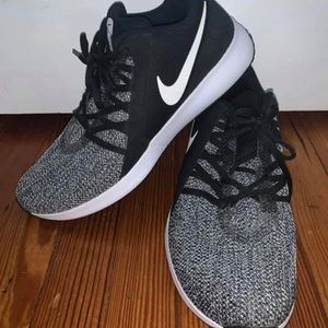 Men’s 11 Nike Trainers